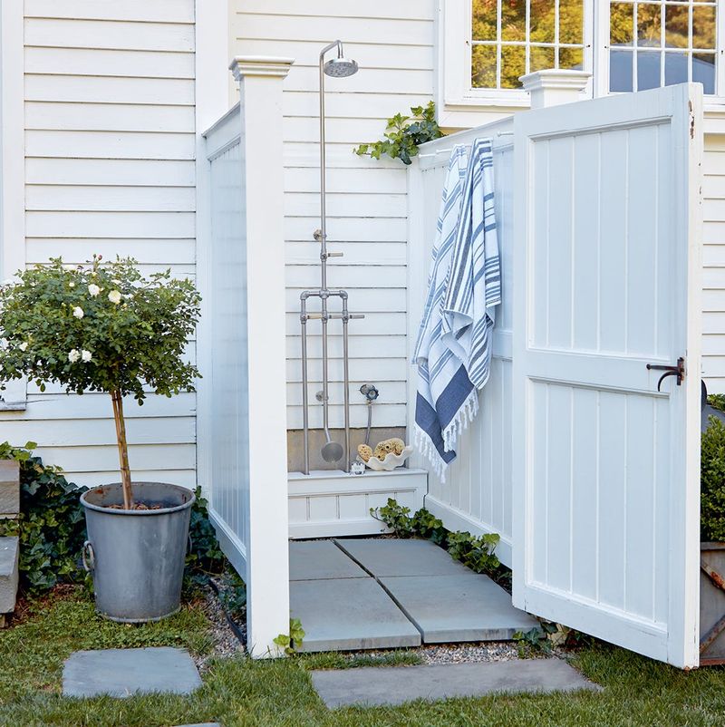 25 Outdoor Shower Ideas That Give Off BIG Beach House Energy - Decor Hint Whitewashed Slatted Stall