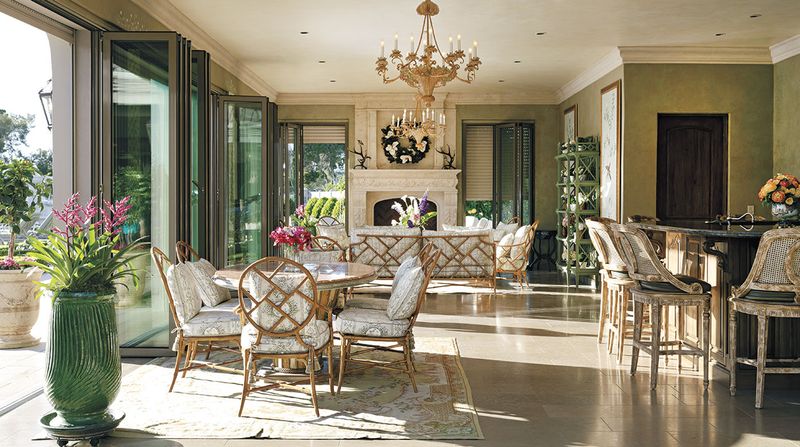 10 Antique Furniture Styles Seen All Over Arizona Homes This Year - Decor Hint French Provincial Charm