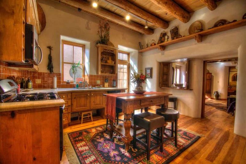 7 Kitchen Upgrades You'll See In Every Stylish Arizona Home This Year - Decor Hint Desert-Inspired Backsplashes