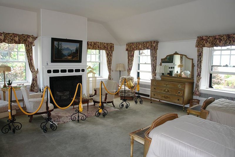 Master Bedroom Suite