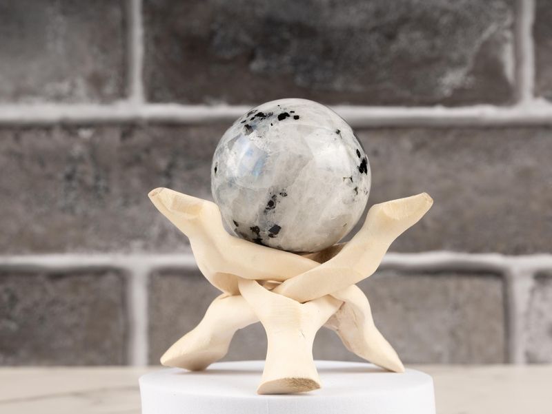 Designers Reveal 15 Home Decor Choices Falling Out Of Favor - Decor Hint Decorative Orbs