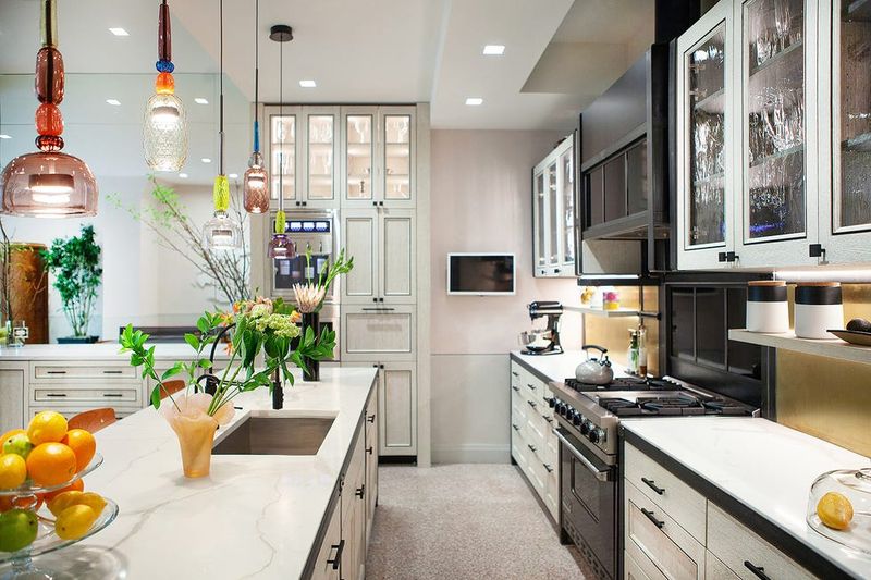 11 Bold Decorating Moves To Make Your New Jersey Home The Talk Of The Town - Decor Hint Cabinet Hardware That Sparkles Like Jewelry