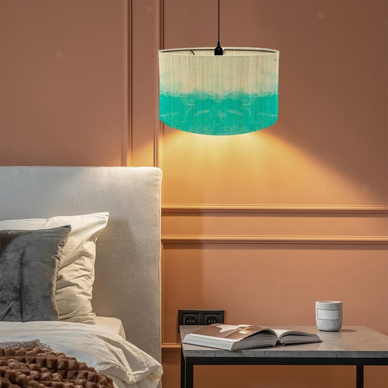9 Speedy Styling Tips Pros Use To Revamp Rooms Including 3 Game-Changers - Decor Hint Change Lamp Shades