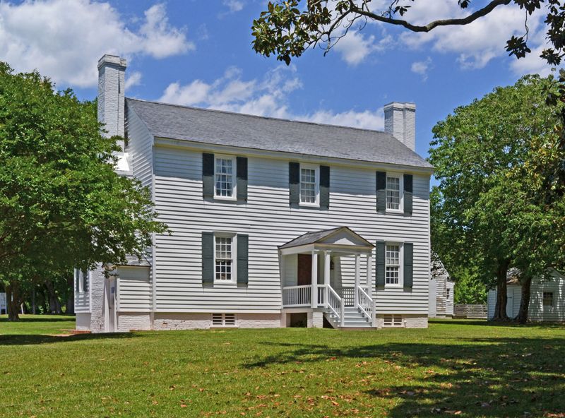 Inside 22 Historic Virginia Homes That Feel Frozen In Time - Decor Hint Historic Endview: Peninsula Campaign Headquarters