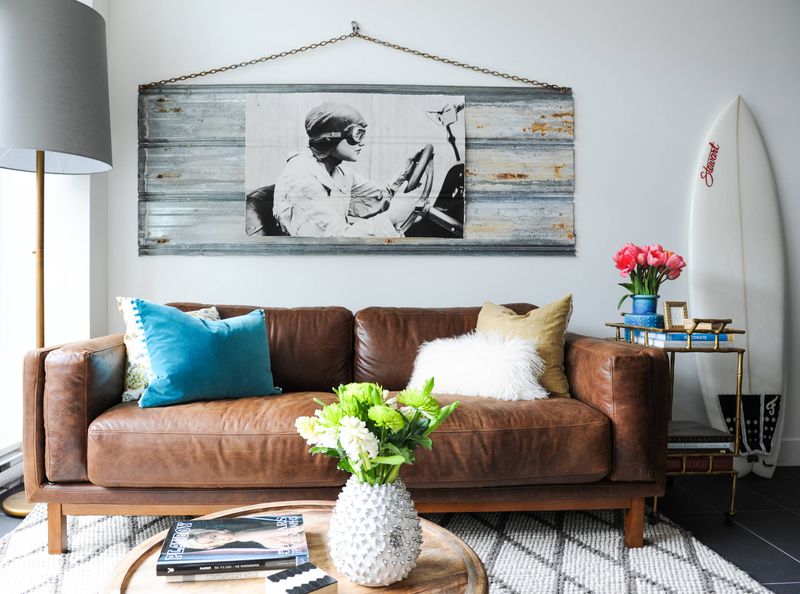 Ditch These 12 Outdated Sofa Colors In California, Choose These Timeless Ones - Decor Hint Chocolate Brown: A 2000s Relic
