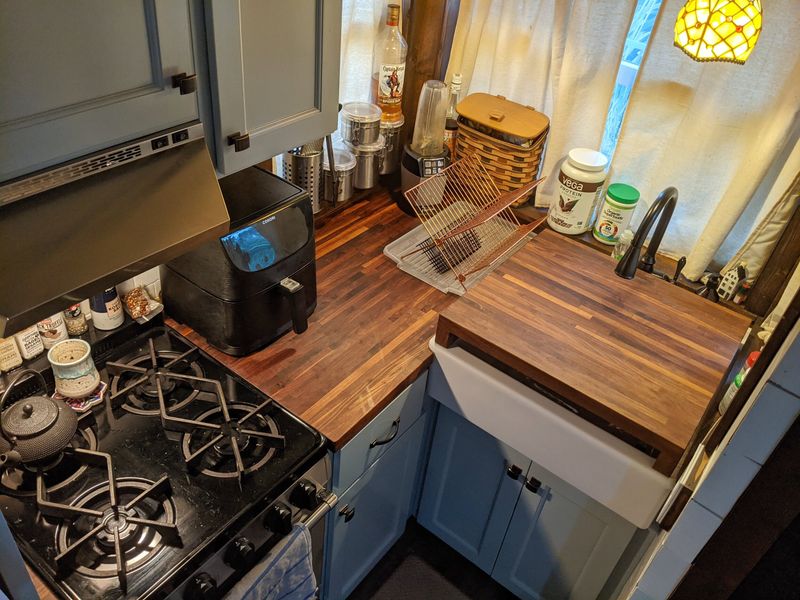 Tour The 12 Ultimate Tiny Home Where Smart Design Meets Effortless Style - Decor Hint Multi‑Use Kitchen