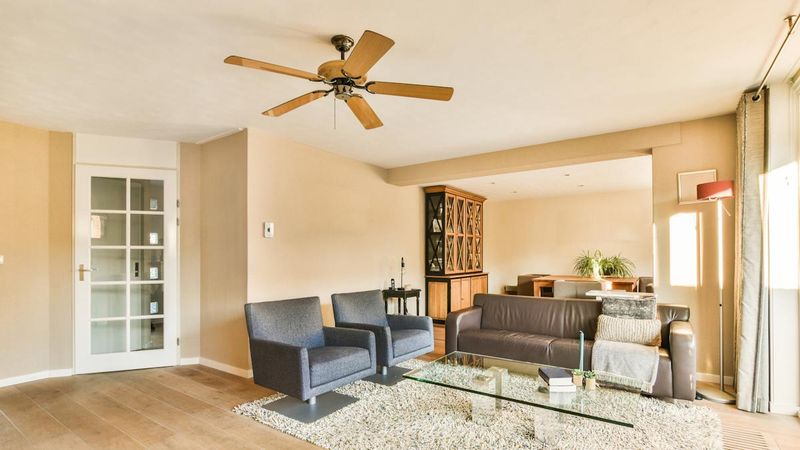 Designers Say These 34 Kitchen Features Are Always A Bad Idea - Decor Hint Outdated Ceiling Fans