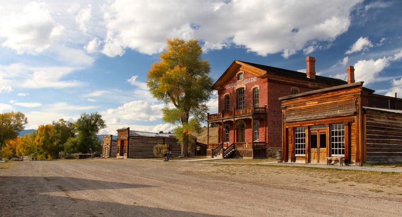 23 Legendary Cowboy Hideouts With Stories To Tell - Decor Hint Bannack, Montana