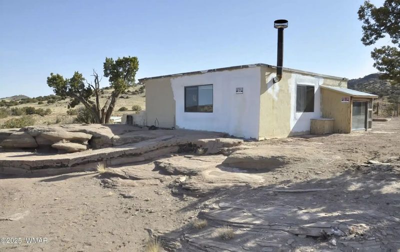 6 Types Of Homes Arizona Agents Say Will Drop In Price And 6 Destined To Rise Fast - Decor Hint Remote Rural Properties