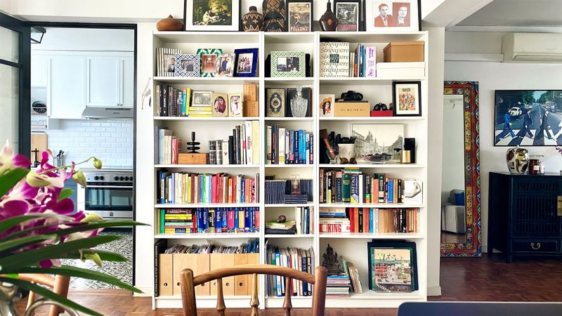 13 Styling Errors That Lower Your Home's Appeal According To Stagers Plus More Design Don'ts - Decor Hint Too Many Small Décor Items