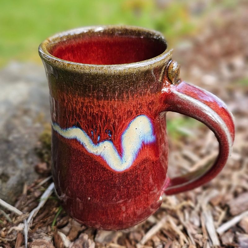 36 Things In Your Home You’ll Regret Throwing Out In 10 Years - Decor Hint Handmade Pottery