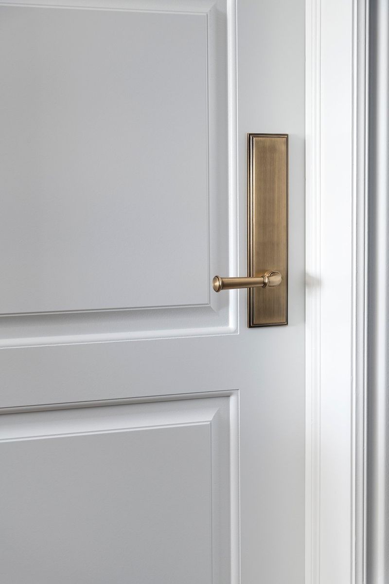 Replacing Interior Doorknobs