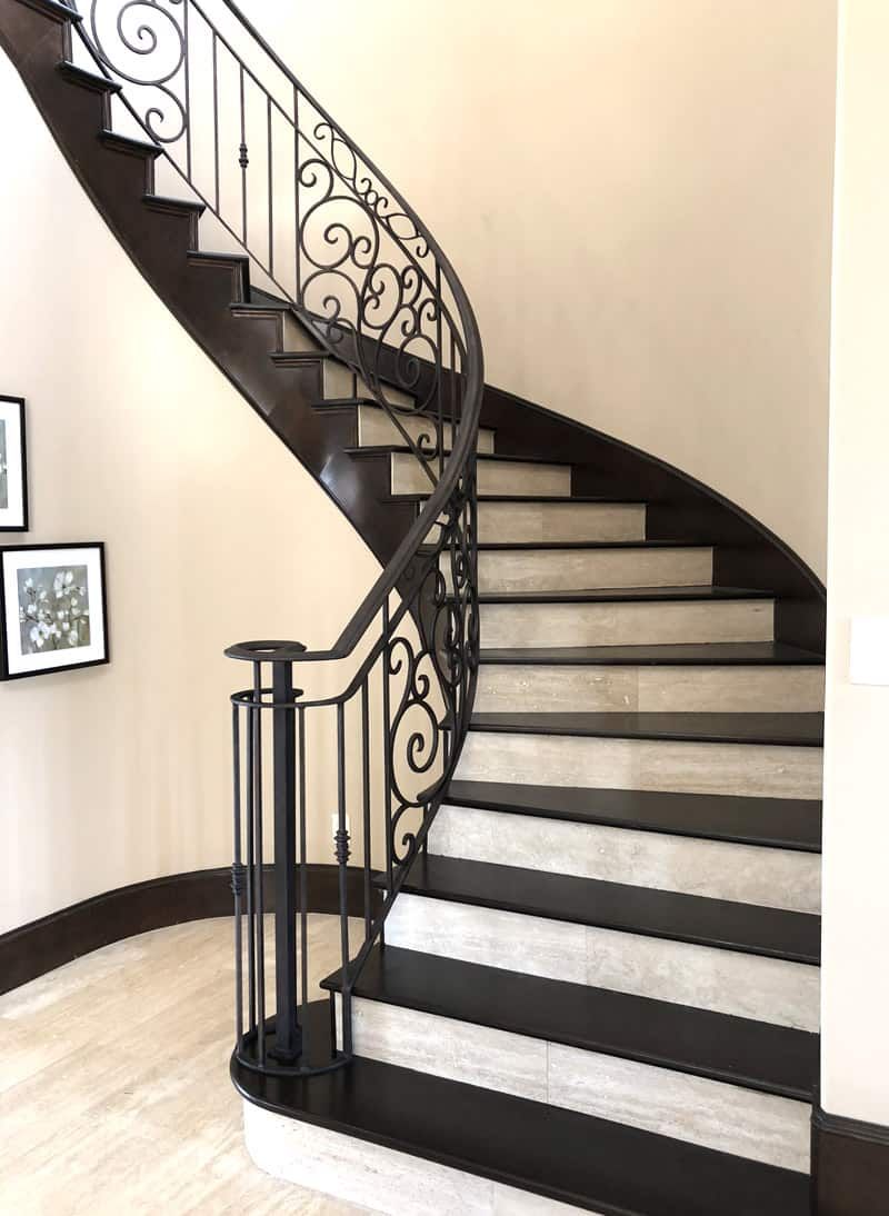Austin Meets The South 12 Decor Features That Bring Regional Flair Indoors - Decor Hint Wrought Iron Accents
