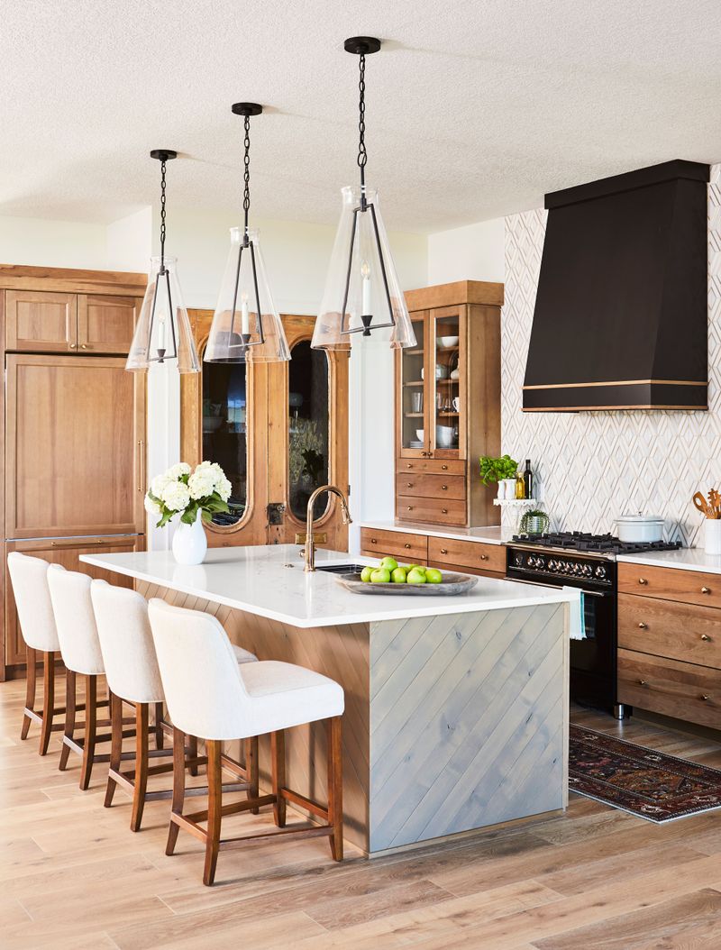 From Overused To Outdated 15 Buyer Turnoffs You'd Never Expect And 7 Total Fails - Decor Hint Industrial Lighting in Every Room