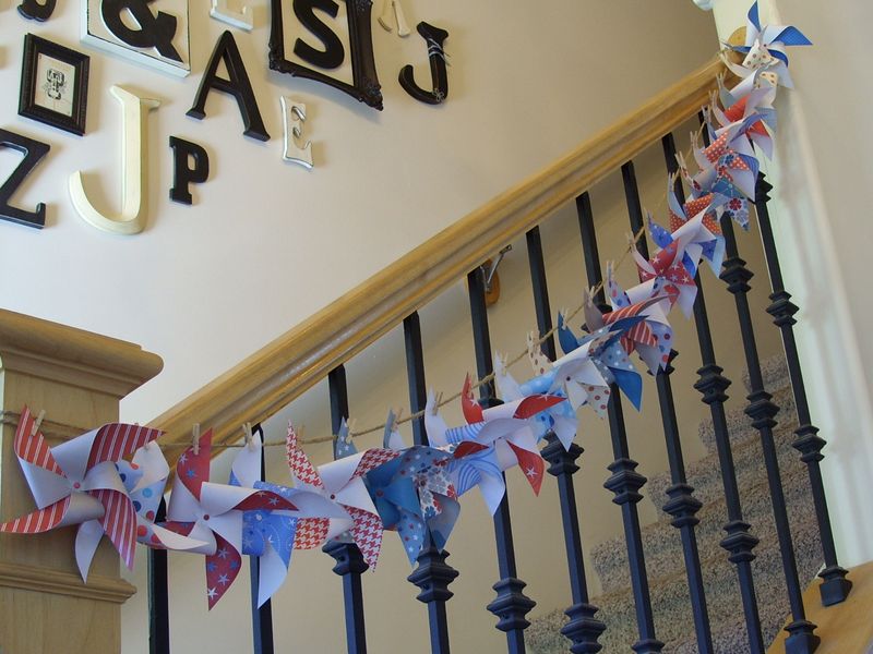 8 Fourth Of July Decorations Ideas That Are Easy, Adorable And Affordable - Decor Hint Festive Patriotic Banners