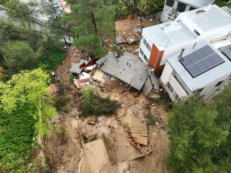 Los Angeles Housing Outlook 13 Properties At Risk Of Decreasing In Value - Decor Hint Canyon-Bottom Flood Risk Properties