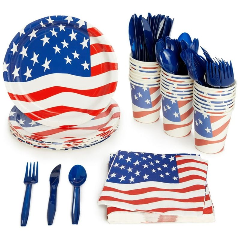 17 Effortless 4th Of July Decorations That Make A Big Impact - Decor Hint American Flag Tableware