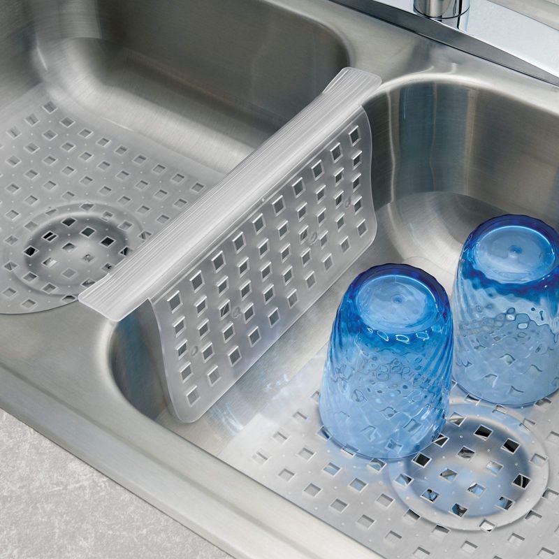 32 Things In Your Kitchen Illinois Designers Believe Diminish Your Home's Elegance - Decor Hint Plastic Sink Mats
