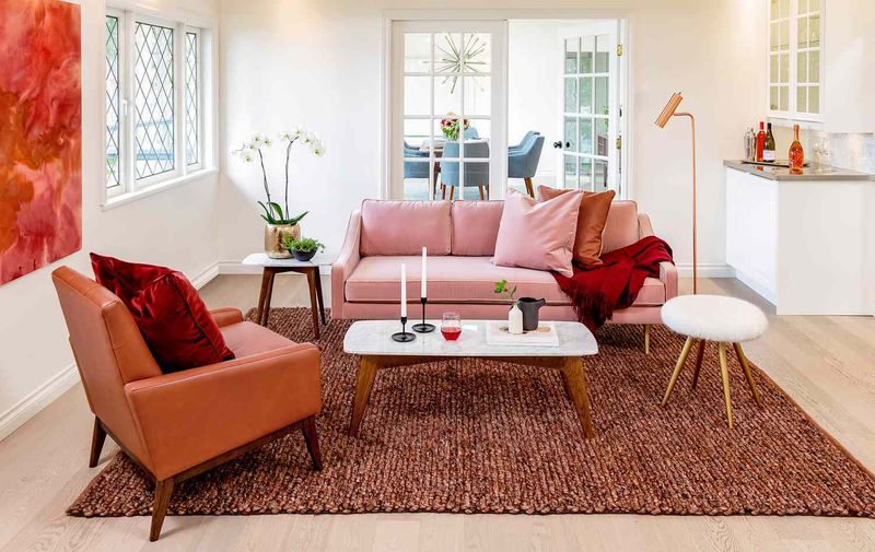 These Are The 22 Things Designers Say You Should Never Put In A Small Living Room - Decor Hint Rugs That Are Incorrectly Sized