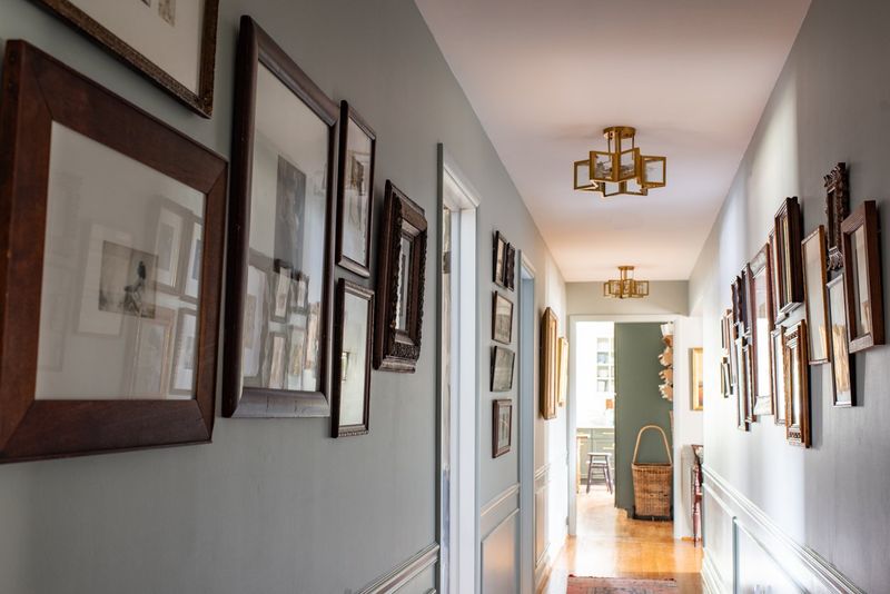 10 Lasting Decorating Trends That Bring Rustic Charm To Mississippi Homes - Decor Hint Gallery Walls With Southern Heritage