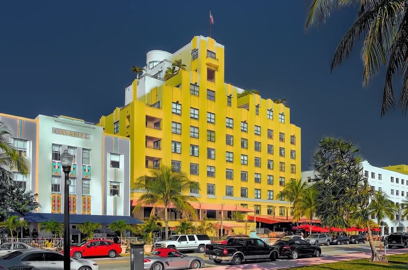 9 Art Deco-Inspired Exterior Details From Miami Condos - Decor Hint Stepped Ziggurat Rooflines