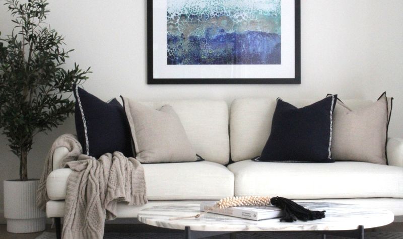 15 Tricks For Small Living Rooms That Interior Designers Swear By - Decor Hint Create a Focal Point