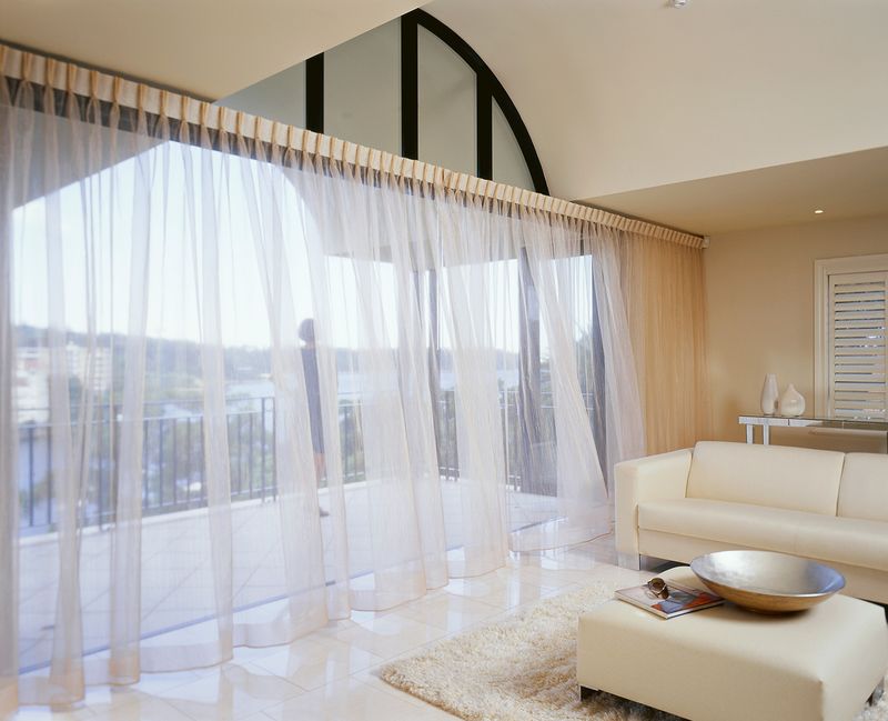 Use Sheers Or Basic Blinds If Blackouts Aren't Possible