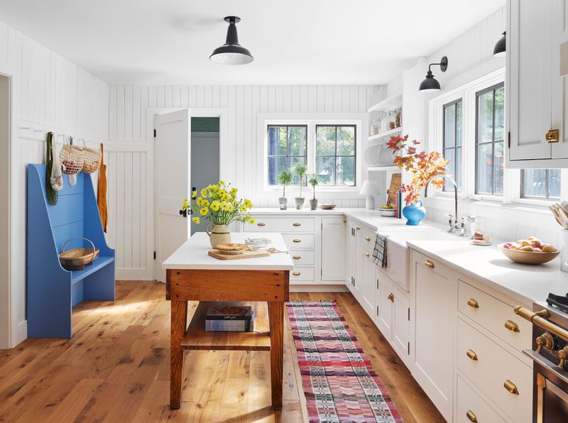 Designers Can’t Stand These 15 Trends In 2025 Here’s What To Do Instead - Decor Hint All-White Kitchens with No Contrast (Out)
