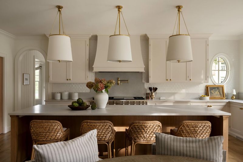 9 Kitchen Items That Undermine Maryland Style (Plus 9 That Elevate It), According To Designers - Decor Hint Layered Lighting: Illuminating Chesapeake Charm