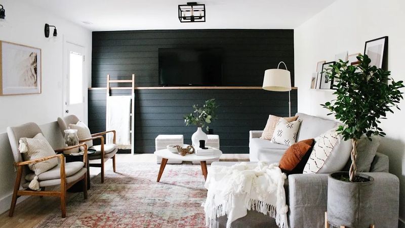 11 Once-Popular New York Home Styles That Won't Age Well - Decor Hint Shiplap and Reclaimed Wood