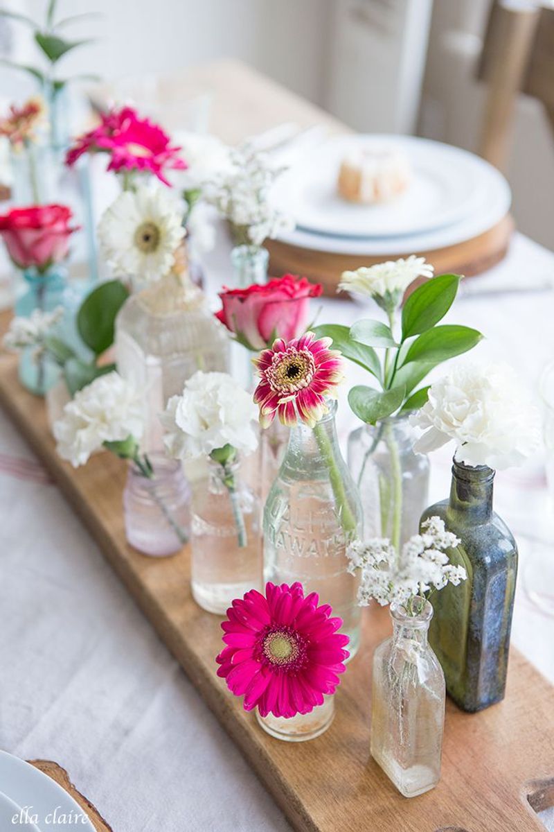18 Decor Ideas That Don't Cost Much - Decor Hint Display Fresh Flowers or Greenery