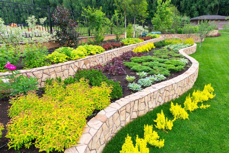 20 Front Yard Ideas That Look Professionally Landscaped - Decor Hint Layered Planting Beds