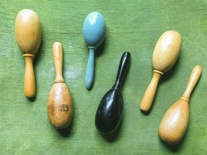 18 Things That Were Once Household Essentials Yet Now No One Knows What They're For - Decor Hint Darning Eggs