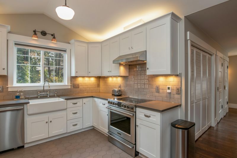 Farmhouse Sink Makes A Splash