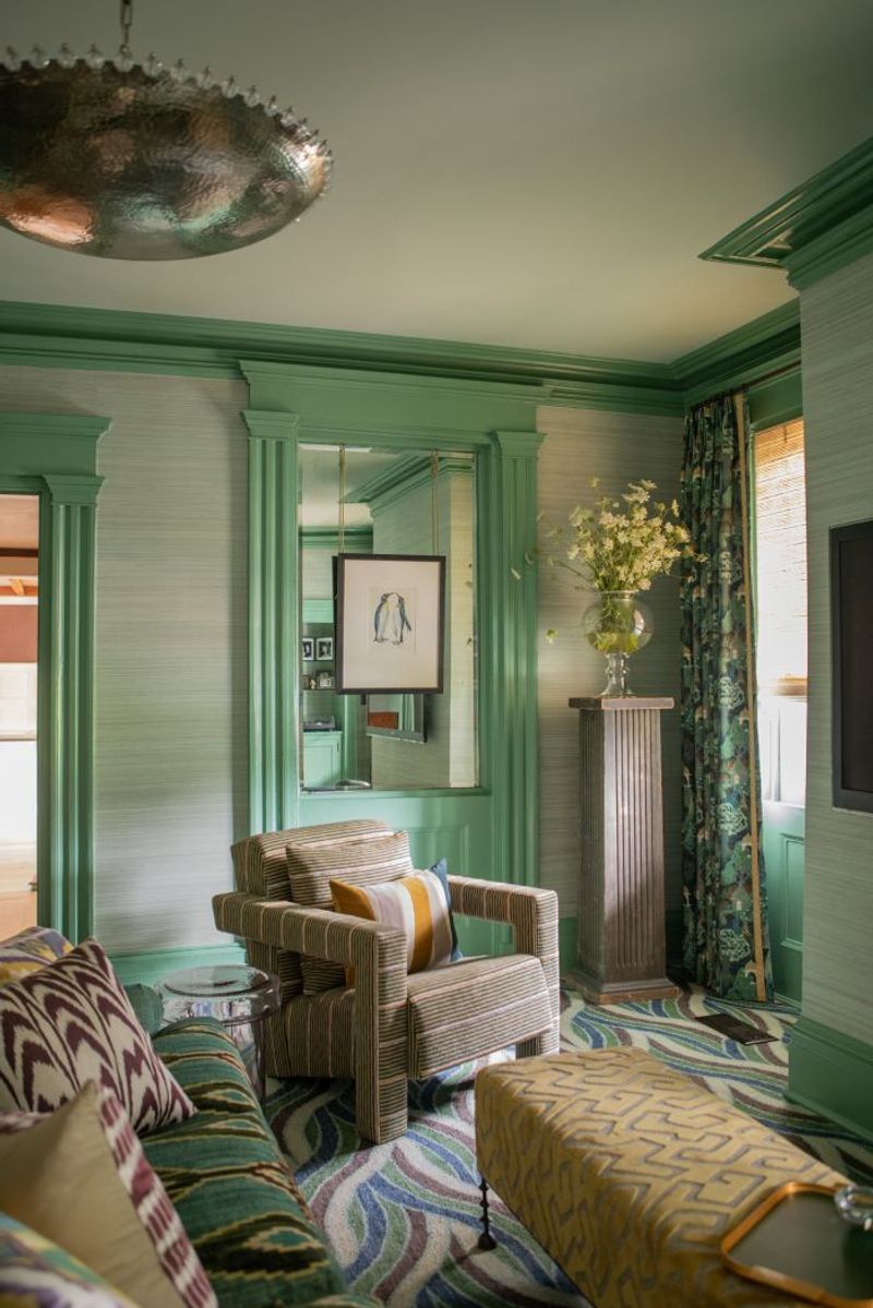 11 Washington Interior And Exterior Trends That Could Be Gone By 2030 - Decor Hint Wall-to-Wall Gallery Walls