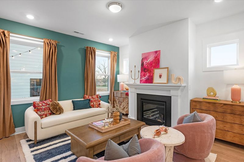 9 Summer Trend Predictions Our Editors Already Can't Get Enough Of - Decor Hint Bold Color Palettes