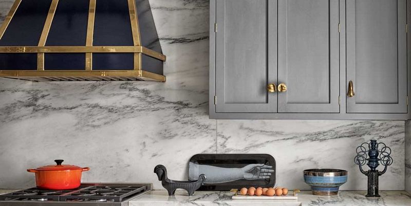 8 Kitchen Mistakes That Clash With New Mexico Style, And 10 That Feel Right At Home - Decor Hint Cold Gray Color Palettes