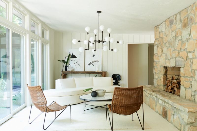 Say Goodbye To These 8 California Home Trends (Before 3 More Join Them By 2030) - Decor Hint Wall-To-Wall Carpeting Gets Ripped Out