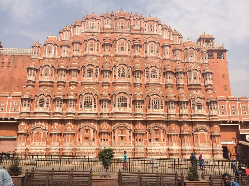 Jaipur's Pink City Honors Royal Traditions