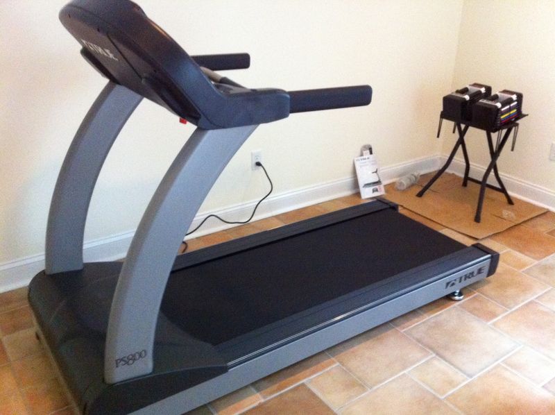15 Common Things Your Living Room Definitely Does Not Need And 6 That Should Never Be Used - Decor Hint Unused Exercise Equipment
