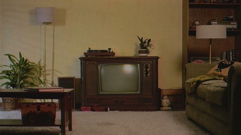 22 Things Every '80s Home Had Whether You Wanted Them Or Not - Decor Hint Massive Entertainment Centers