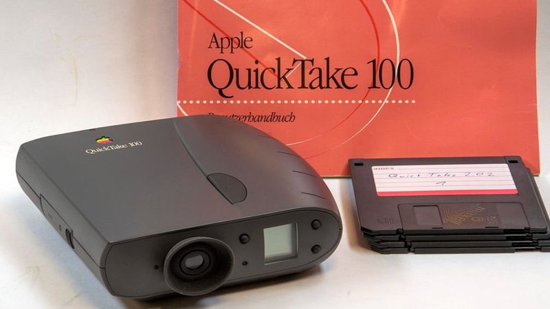 10 Unexpected Antique Trends Predicted To Explode In 2025 - Decor Hint Early Digital Cameras