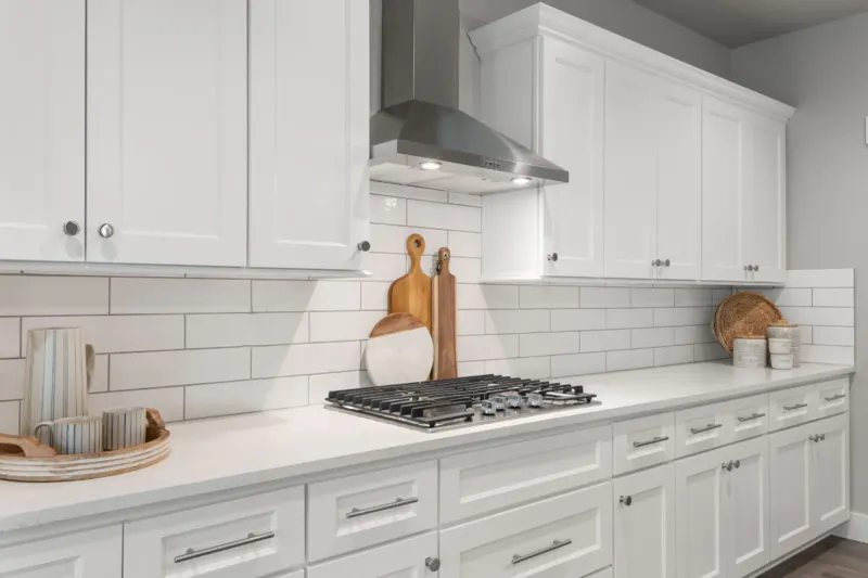 Kitchen Colors Simi Valley Homeowners May Be Moving Away From - Decor Hint All-White Everything