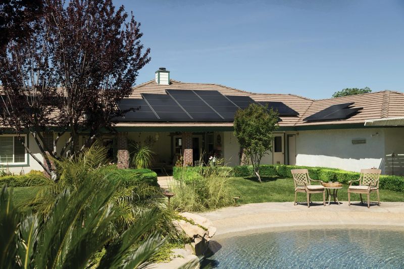 2025 Housing Outlook: These 5 Home Types Will Drop In Price, While 12 Are Headed Higher - Decor Hint Energy-Efficient And Net-Zero Homes