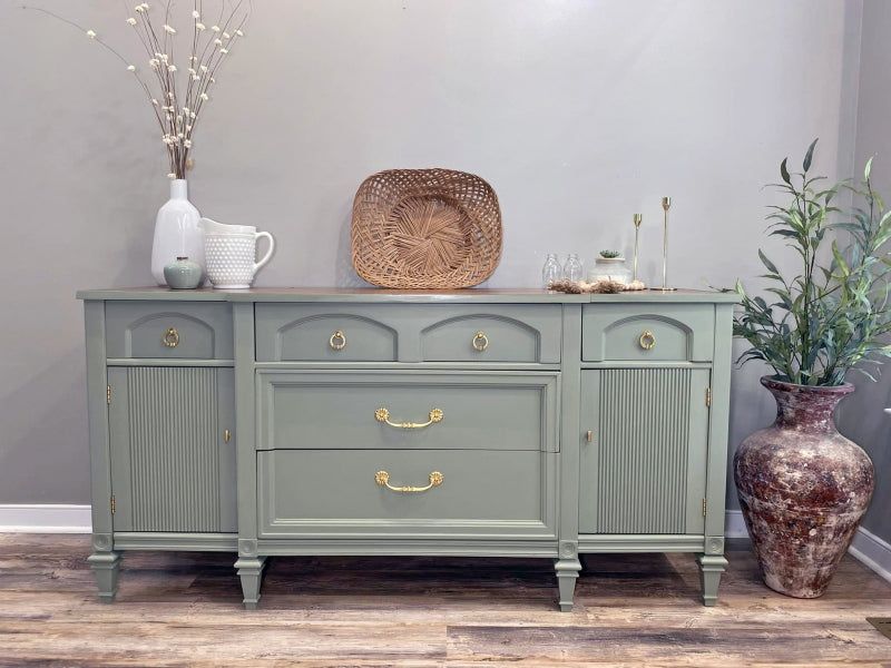 Milk Paint Finishes