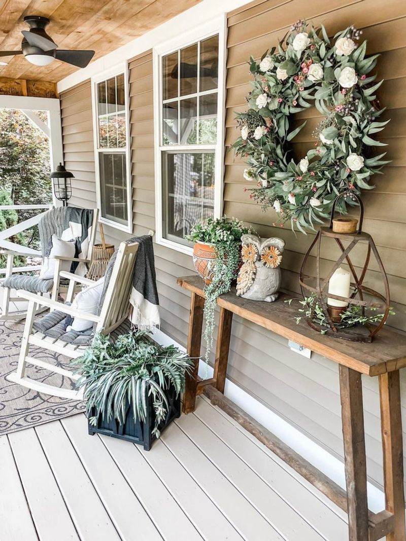 8 Things California Designers Warn You To Avoid On Your Porch (Plus 8 Must-Have Items For Instant Curb Appeal) - Decor Hint Artisanal Or Handcrafted Decor Elements