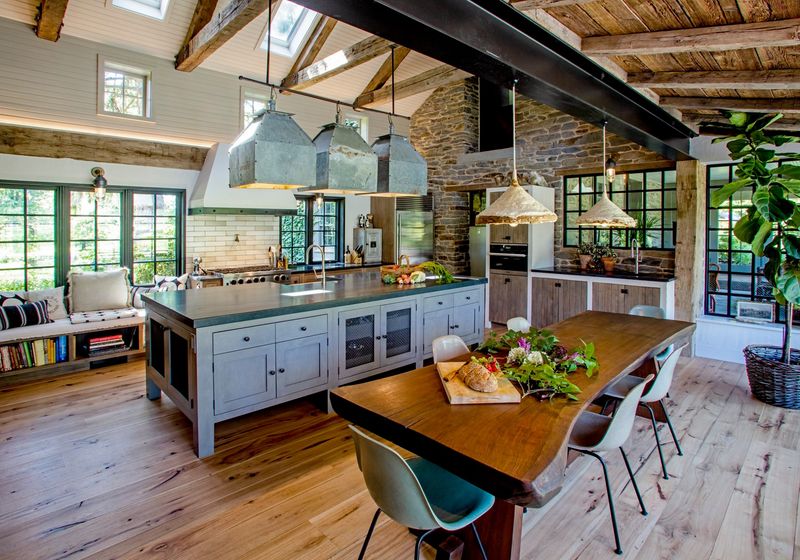Say Goodbye To These 11 Farmhouse Fads And Please Ditch These 6, Too - Decor Hint Reclaimed Wood Overload