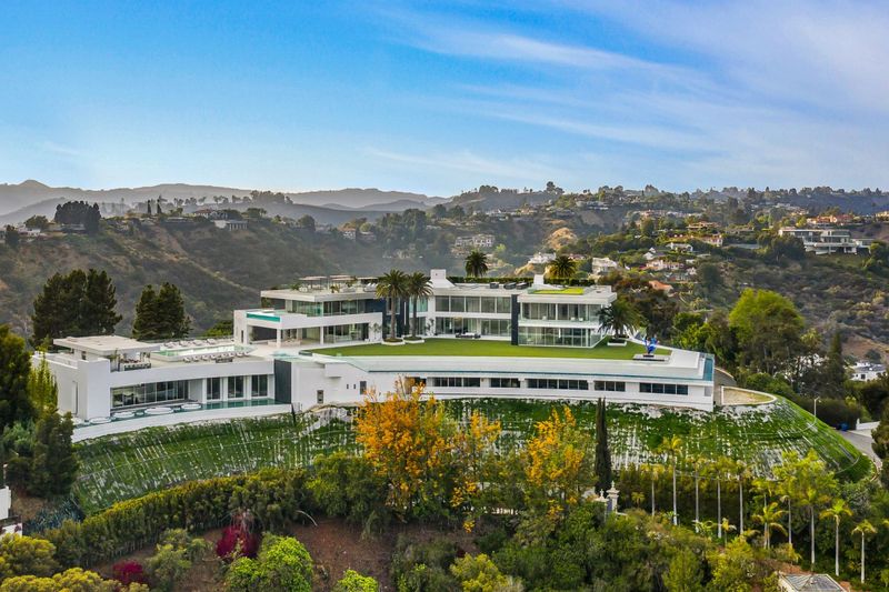 The 10 Most Expensive Mansions In America And 5 Surprisingly Affordable Estates - Decor Hint The One – Bel-Air, California