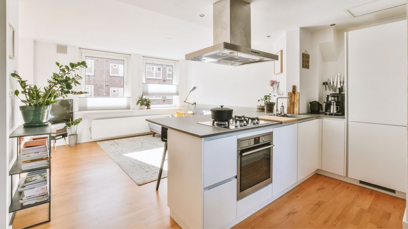 Counter Chaos That Screams 'Disorganized'