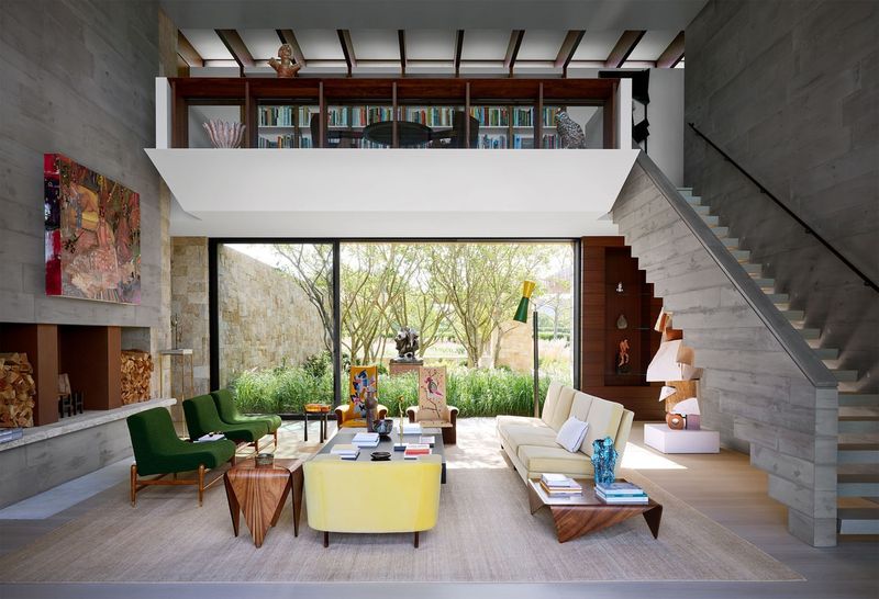 12 Interior Items Designers Say You Should Never Waste Money On (And 10 To Not Even Think About Buying) - Decor Hint Oversized Artwork in Small Spaces